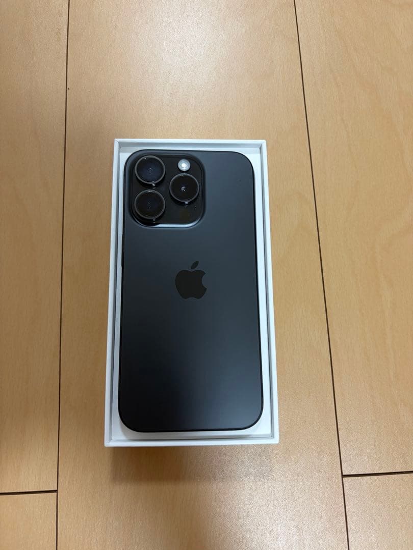 ジャンクiPhone 15 Pro 256GB