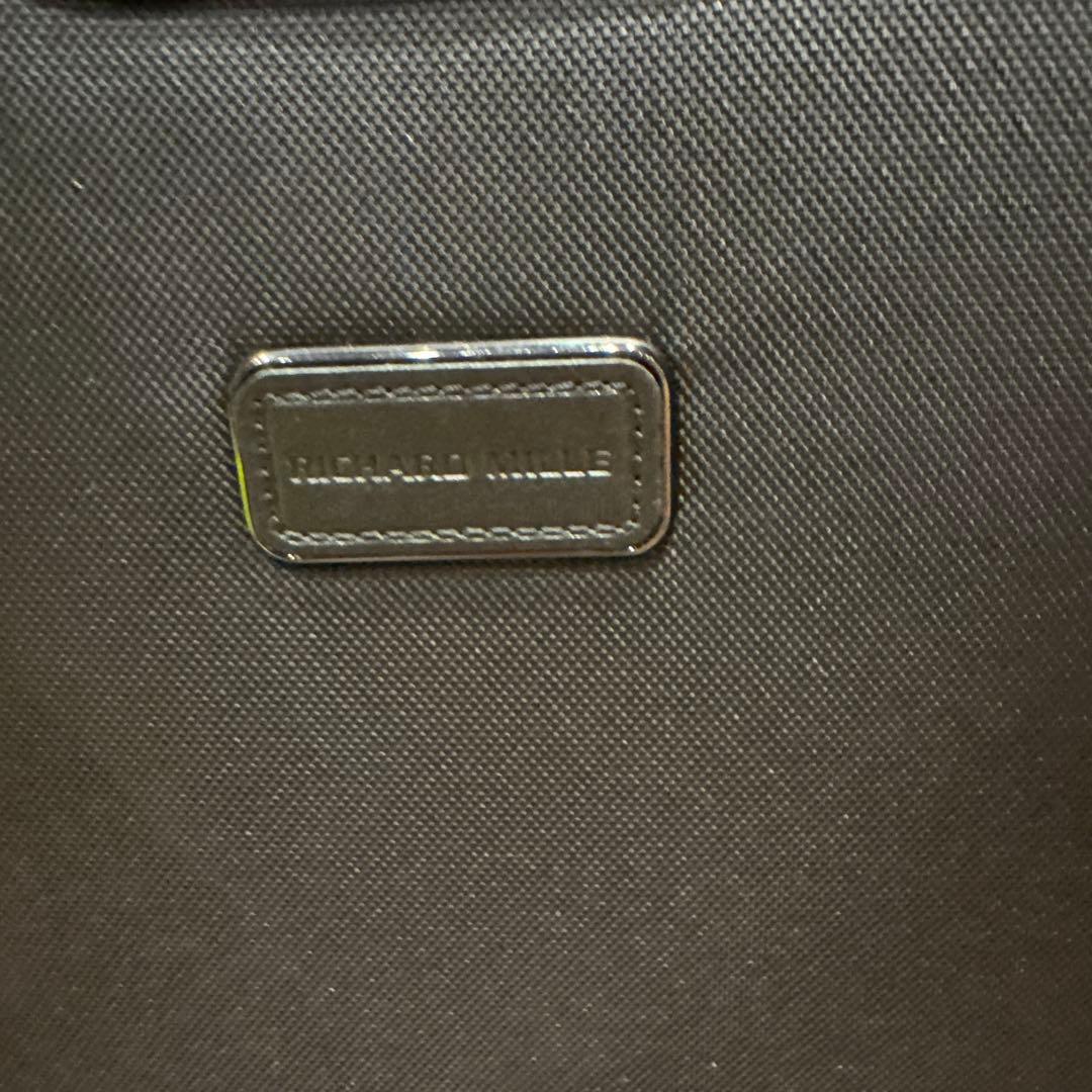 TUMI McLarenカーボンファイバー風デザイン 中型スーツケース