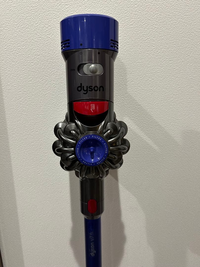 ダイソン 掃除機 コードレス Dyson V7 fluffy