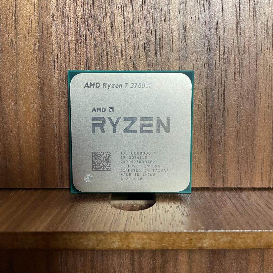 AMD Ryzen7 3700x 正常動作品 Wraith Prism付属します