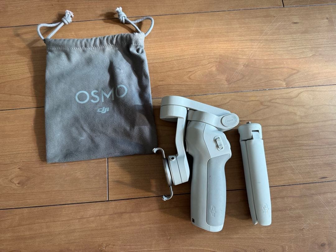 収納袋付きDJI Osmo Mobile 4 スマートフォン用ジンバル