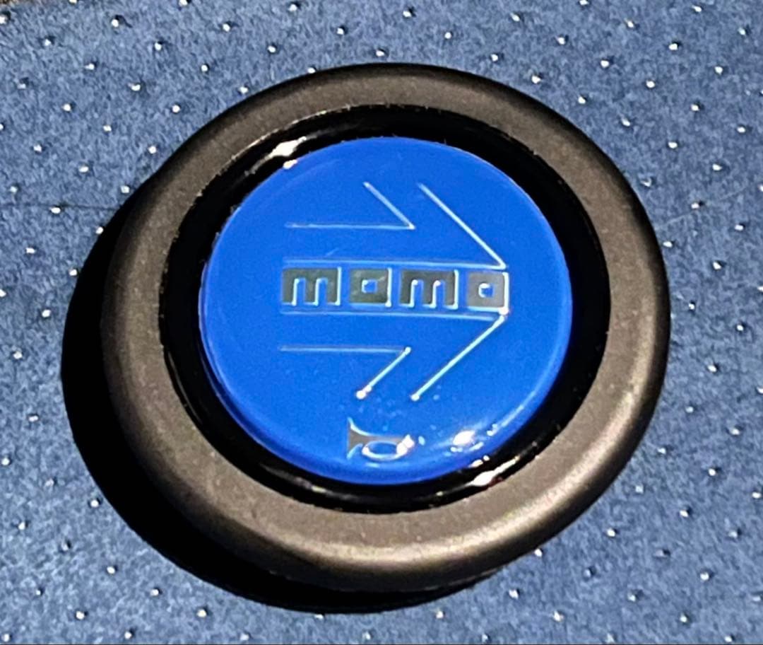 momo ドリフティング ステアリング 黒/青 35π