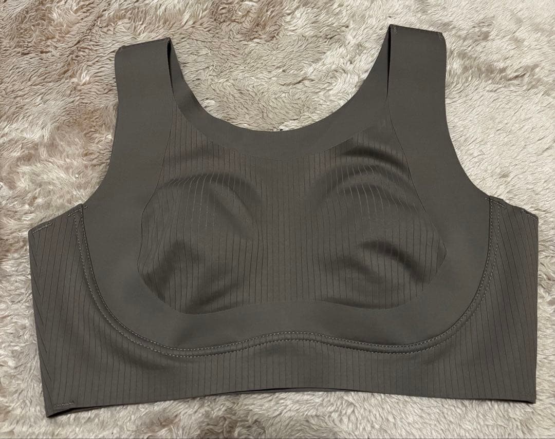 VEIMIA シームレス・胸を小さく見せるブラ　3枚セット　Lサイズ