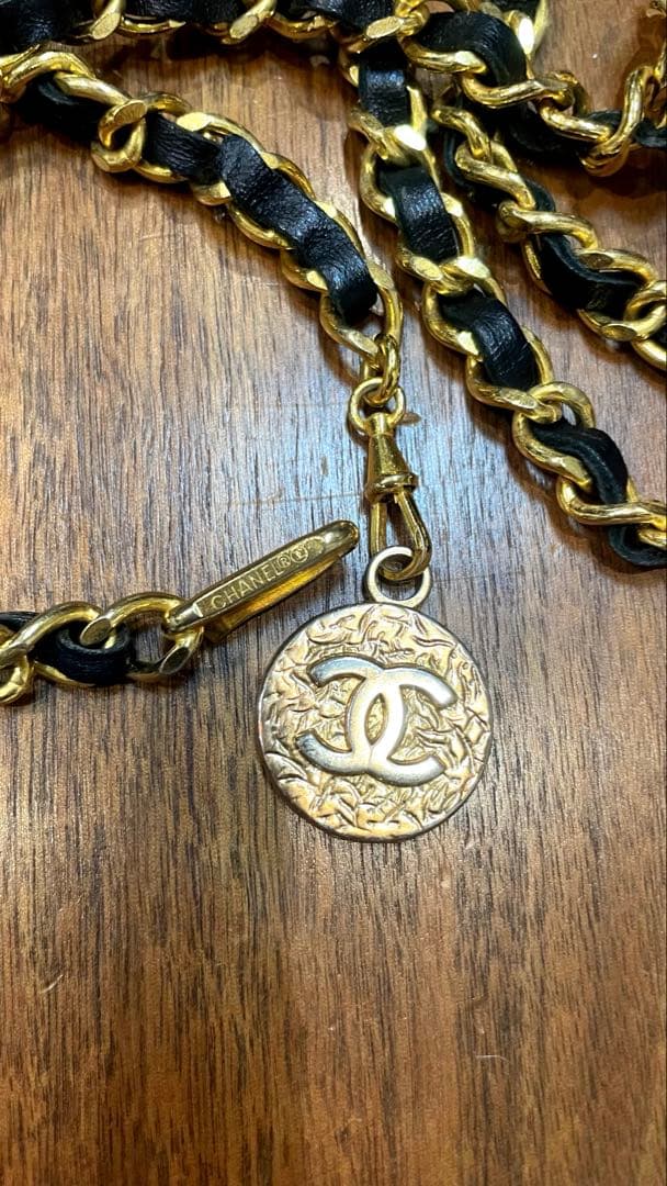 美品 CHANEL シャネル ビンテージ チェーンベルト レザー ゴールド×黒