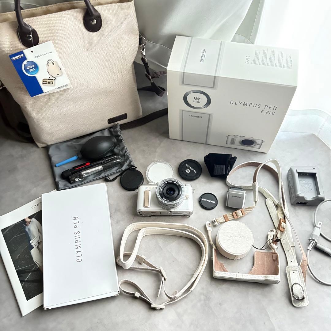 オリンパス E-PL8 ホワイト