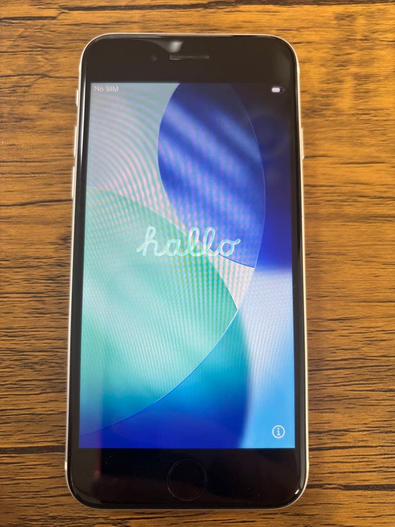 iPhone SE 第2世代 128GB SIMフリー バッテリー79%初期化済