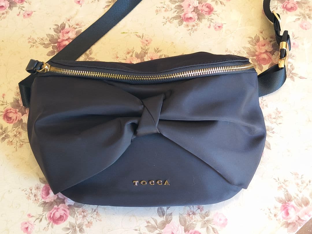 TOCCAトッカ RIBBON KNOT BODY BAG ボディバッグ