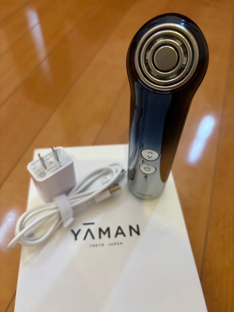 ヤーマン　美顔器　ブルームWRスター 12PLUS-YL