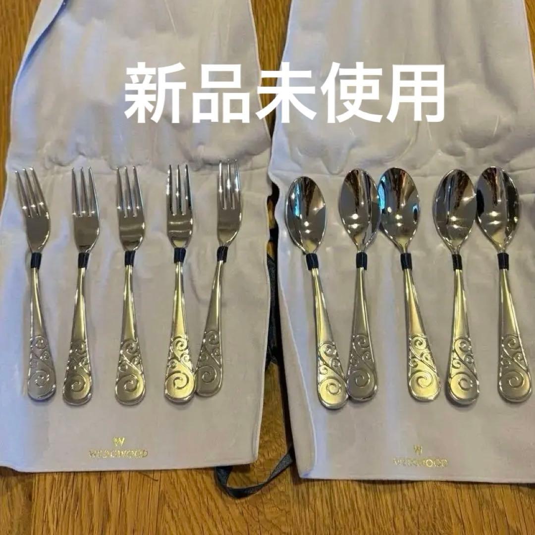 【新品】 スワルタイニー　スプーン フォークセット