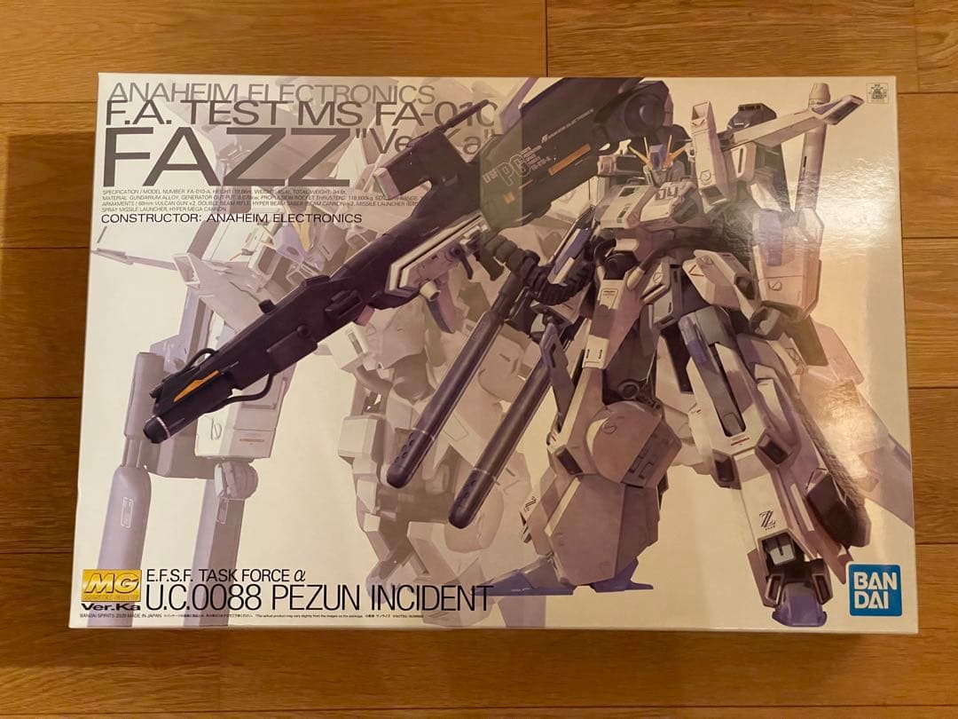 【新品未開封】バンダイ MG 1/100 FAZZ Ver.Ka