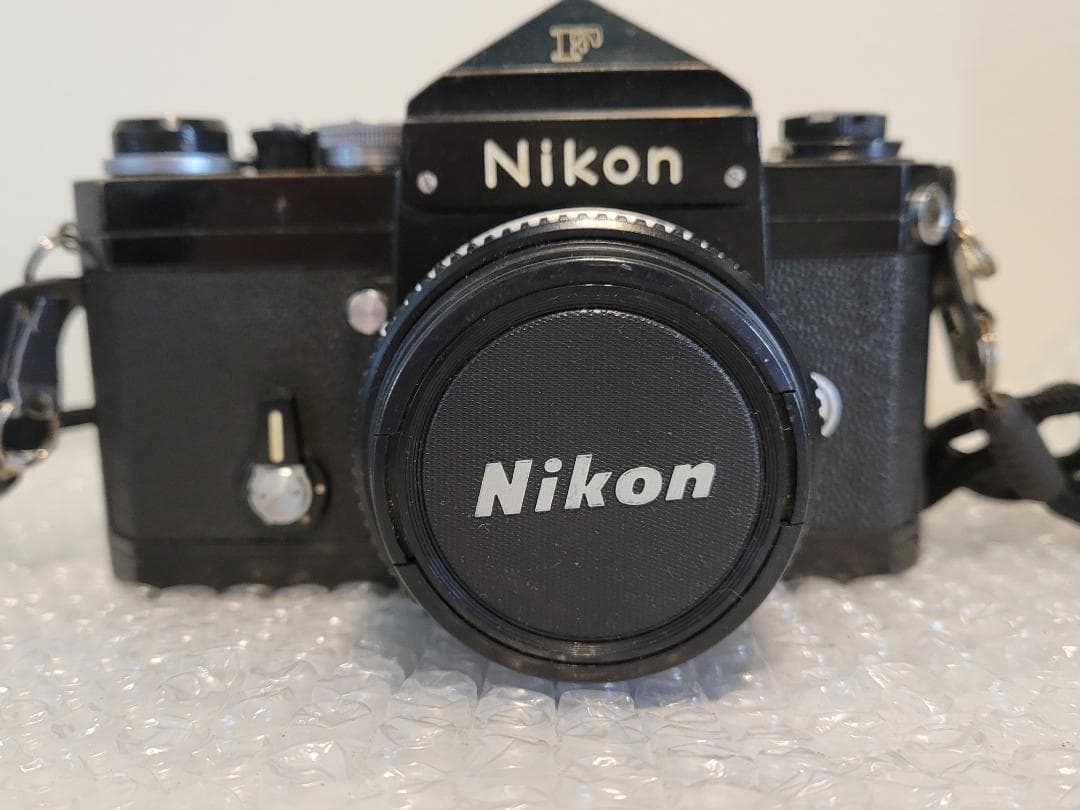 T*s様 Nikon F フィルムカメラ ブラック　レンズ3本セット！！