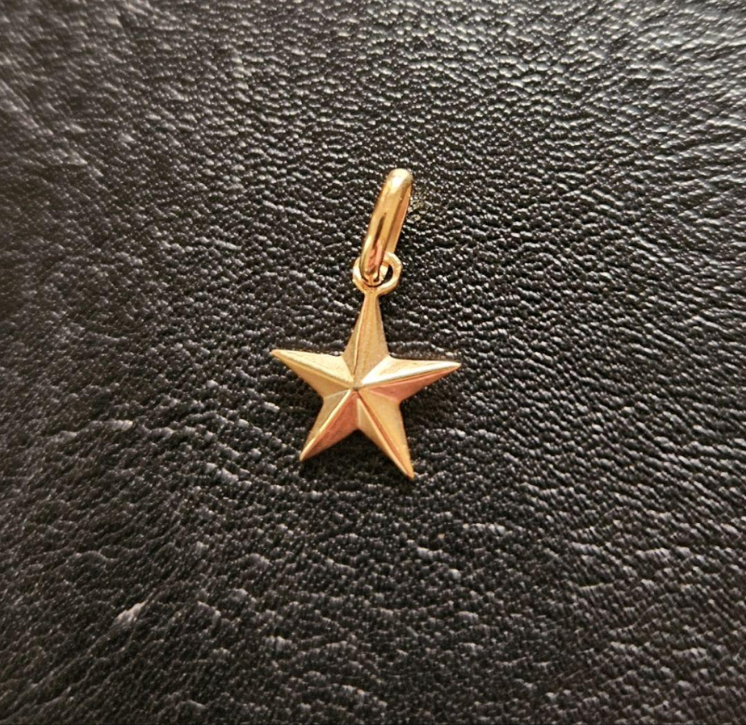 K18 イエローゴールド ベイビー　スター　ペンダント　18金