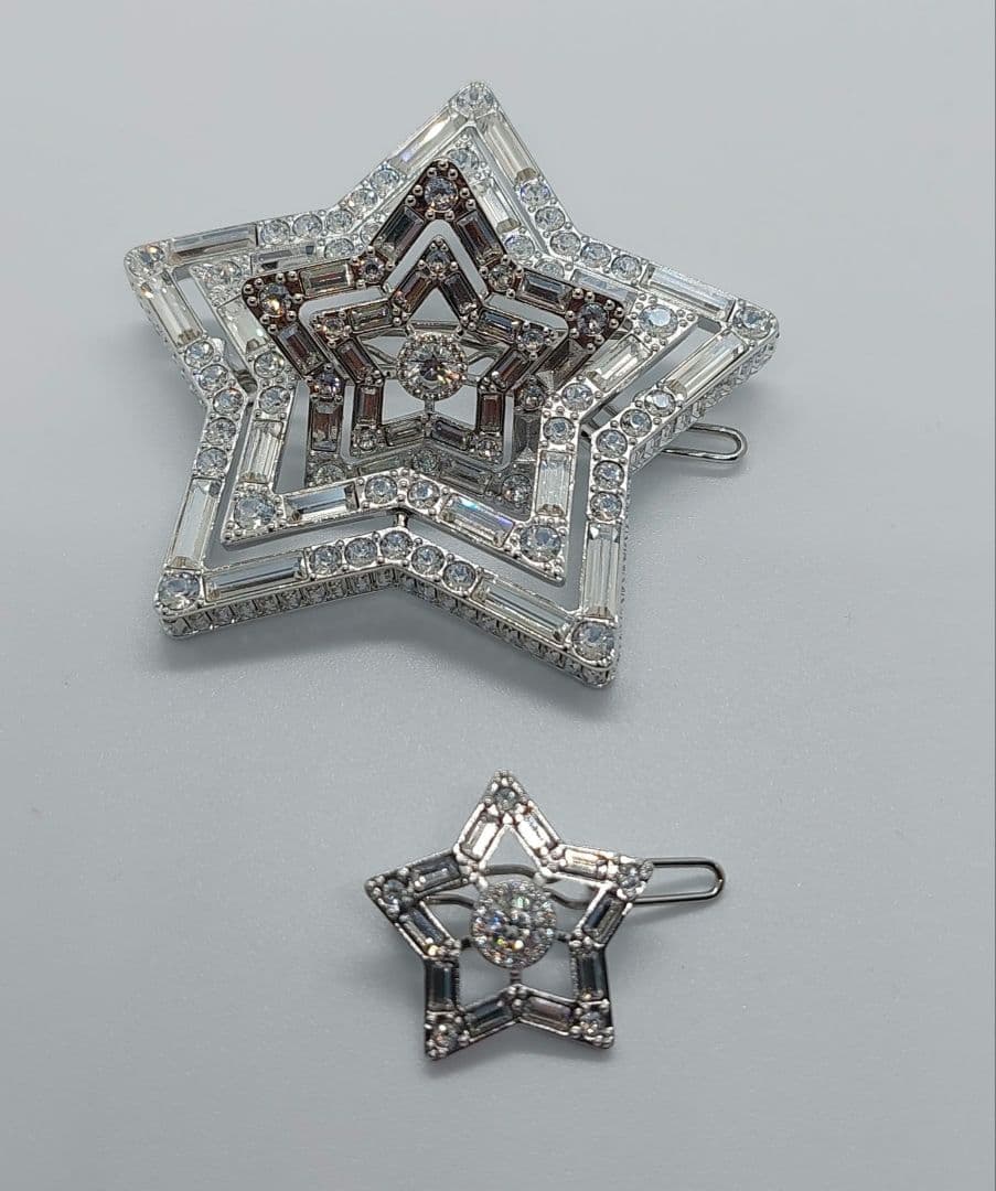 【極美品】SWAROVSKI　STELLA星形ヘアピンセット