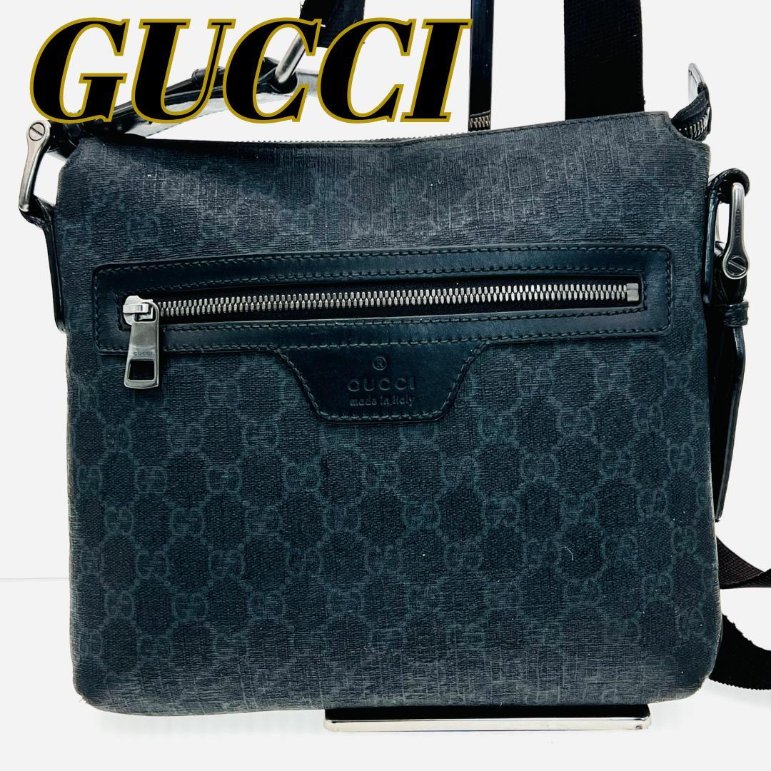 GUCCI ショルダーバッグ 黒 GGパターン メッセンジャーバッグ