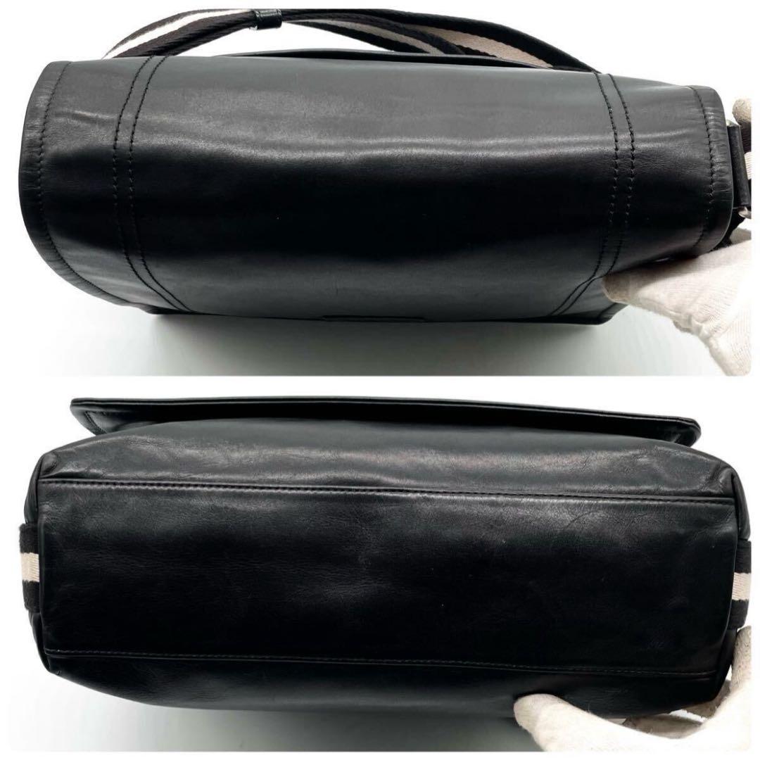 【極美品】バリー メッセンジャーバッグ ショルダーバッグ レザー A4 ブラック