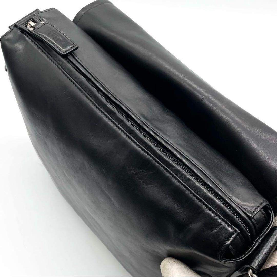 【極美品】バリー メッセンジャーバッグ ショルダーバッグ レザー A4 ブラック