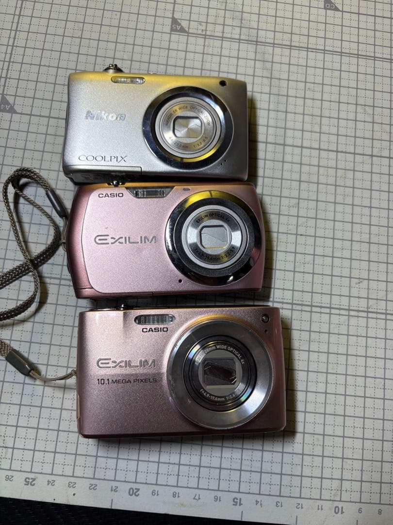 デジタルカメラ　3セット