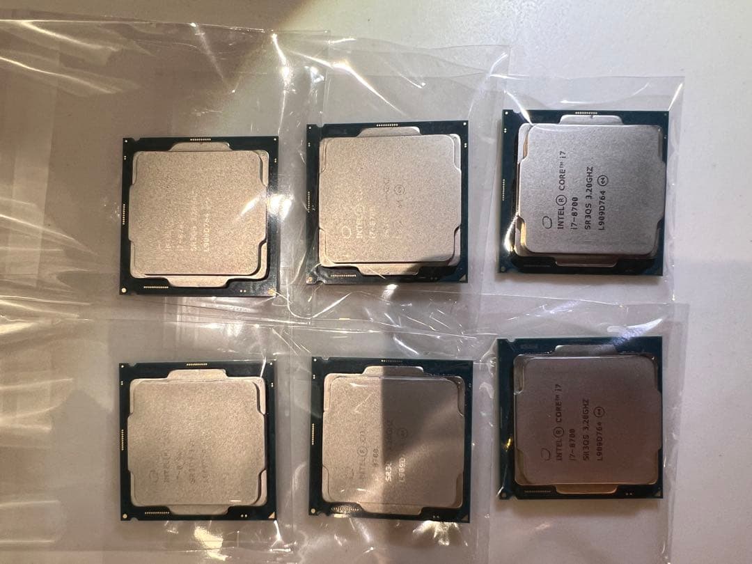 インテル® Core™ i7-8700 プロセッサー 6個