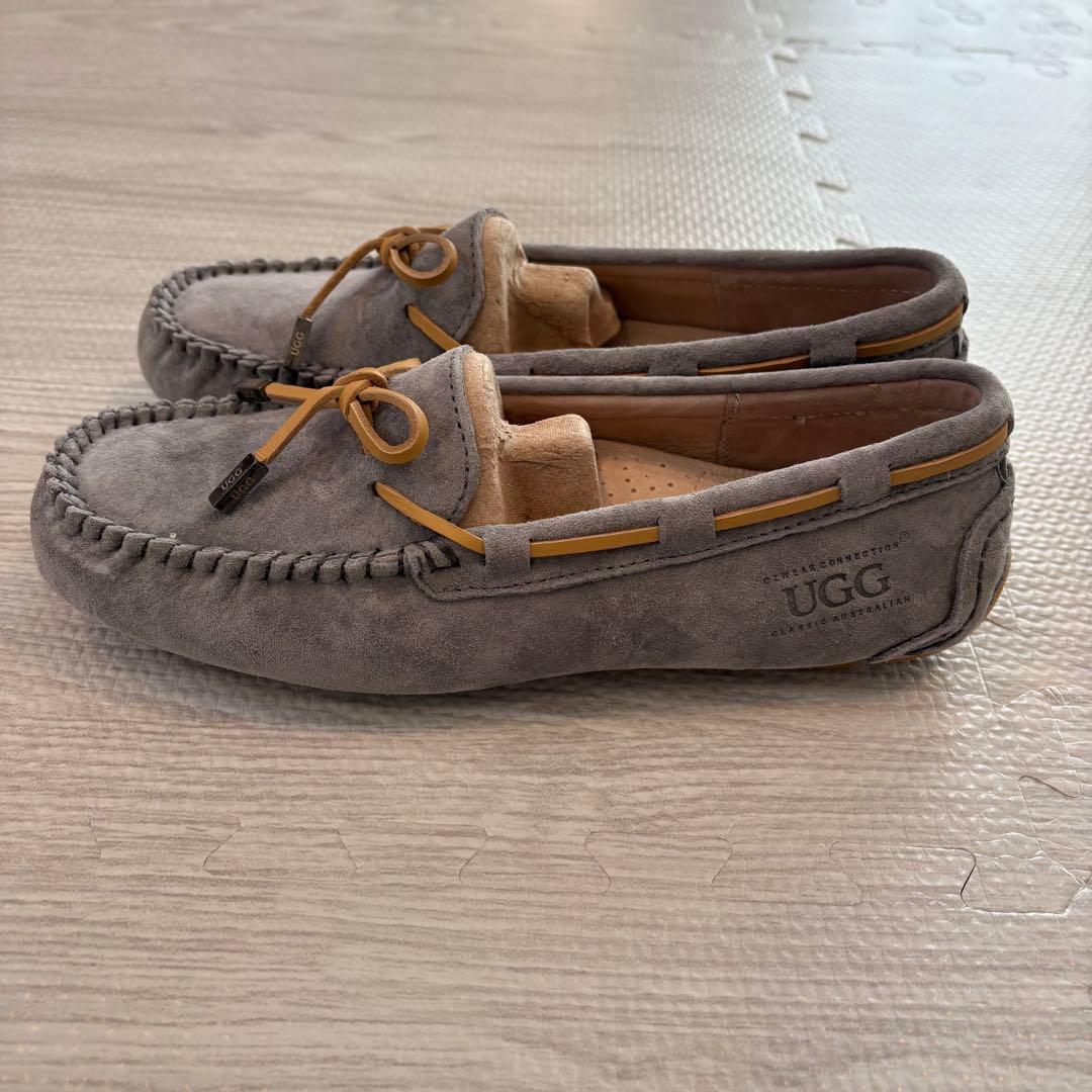 【新品未使用】UGG グレー モカシン サイズ8L