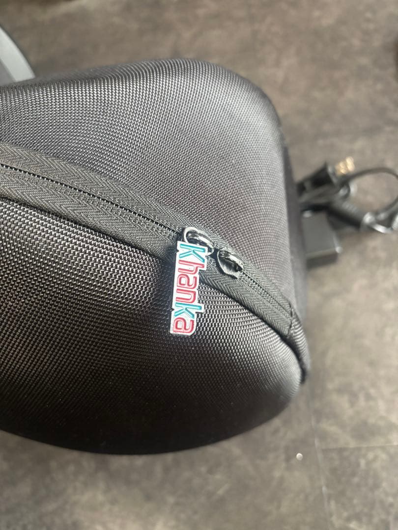 ハーマンカードン　スピーカー　専用ケース付き　harman/kardon