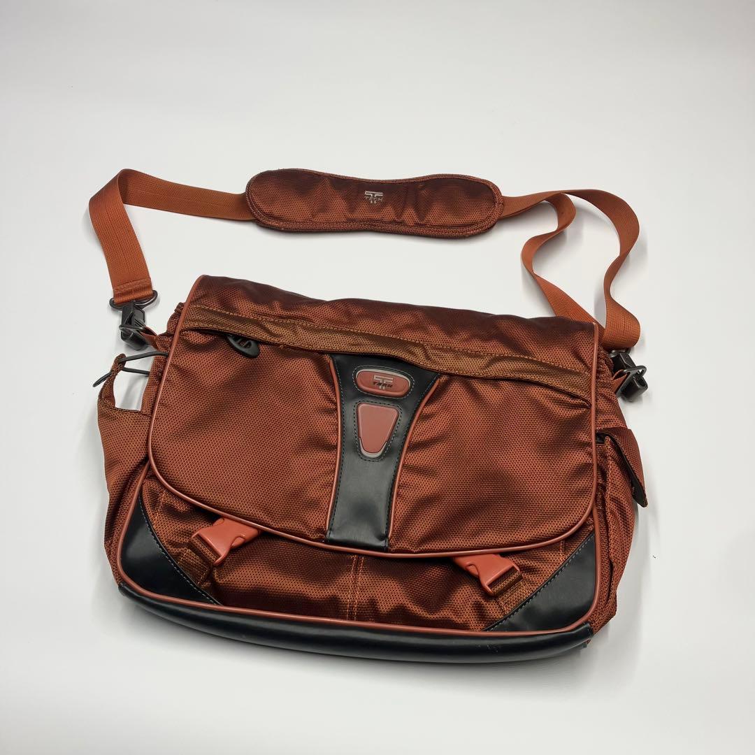 【希少】TUMI テック メッセンジャーバック レザー Y2K ショルダーバック