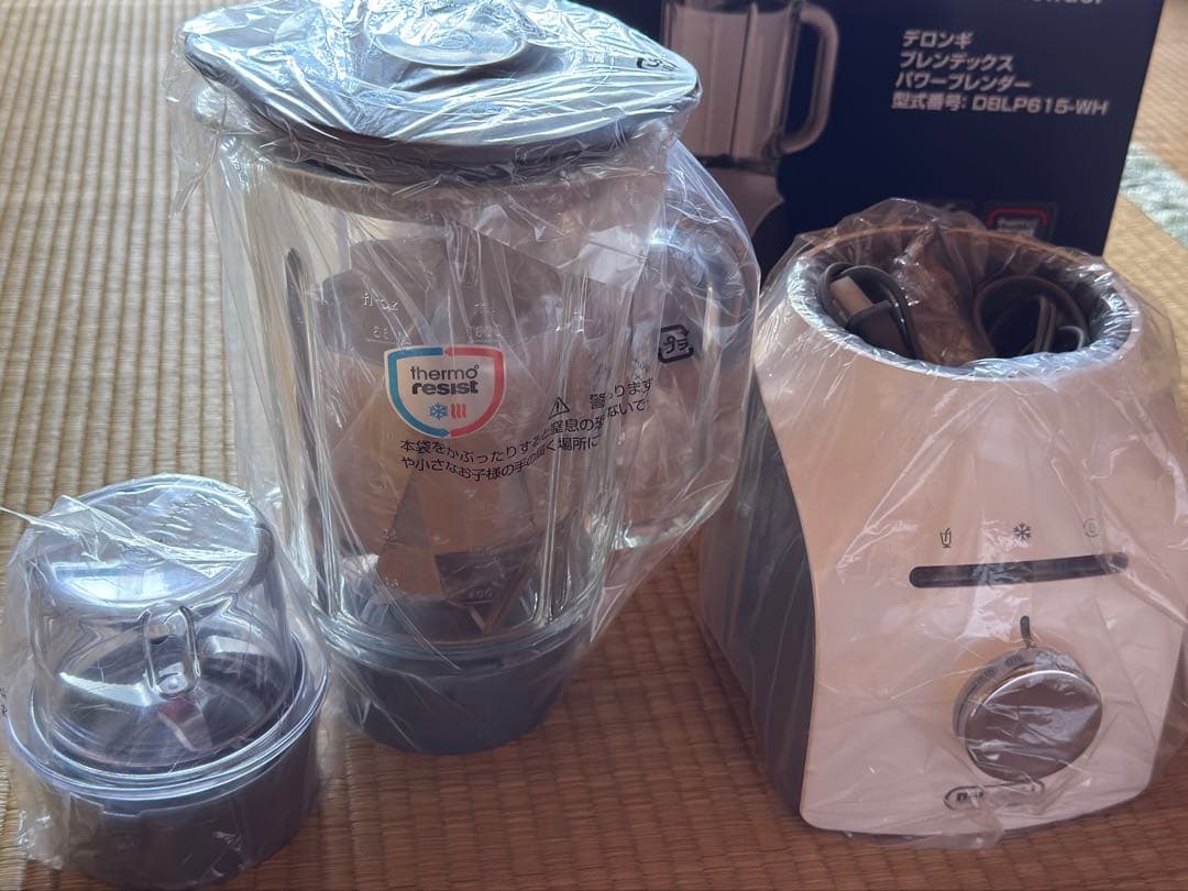 【未使用品】 デロンギ ブレンデックス パワーブレンダー DBLP615-WH