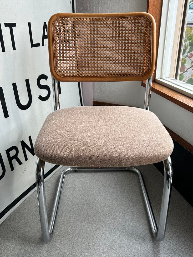 ヴィンテージ　カンチレバー　チェア籐　ラタン　スチール　椅子　レトロモダン