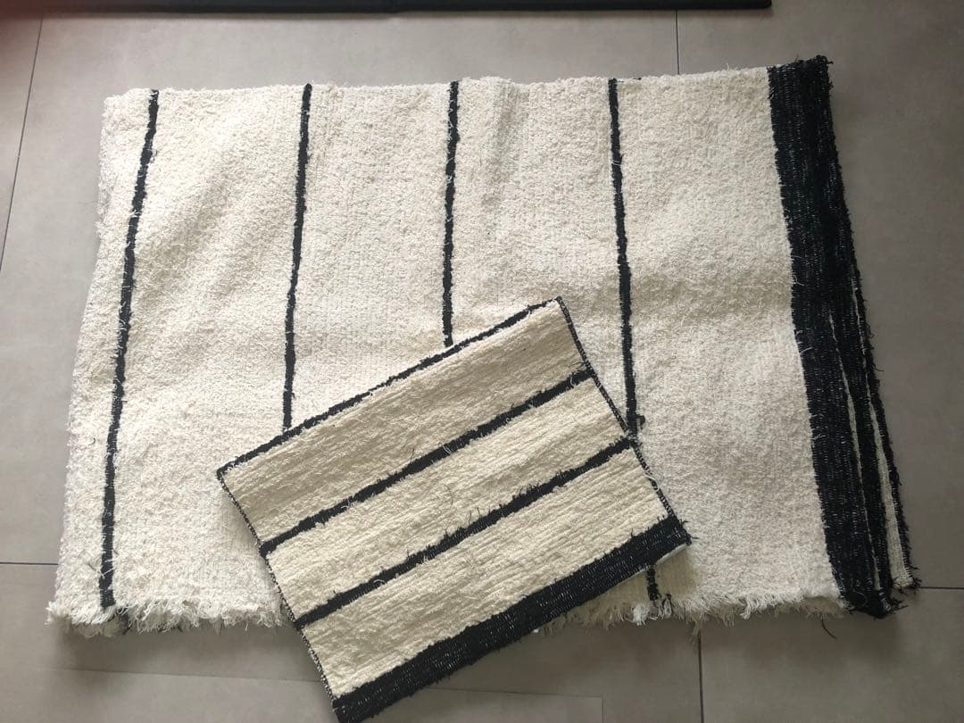 MOMONATURAL コットンラグ2点セット　白黒ライン