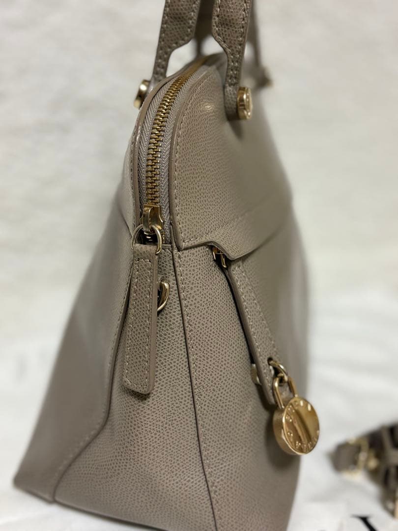 【超美品】フルラ　パイパー　グレージュ ハンドバッグ　ショルダーバッグ