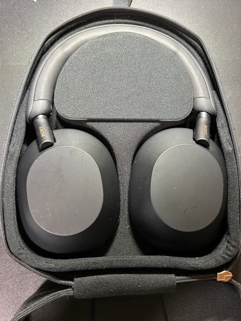 【専用】ワイヤレスヘッドホン SONY WH-1000XM5 ブラック