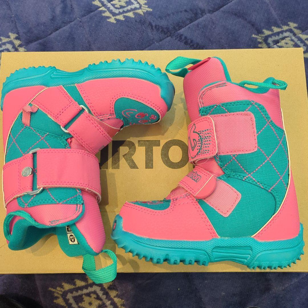 Burton Mini-Grom 子ども用スノーボードブーツ 10C