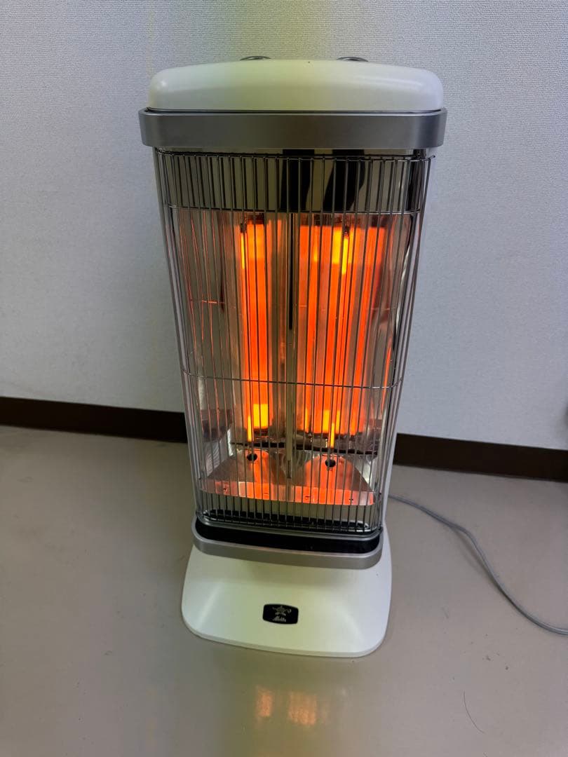 2020年製 遠赤グラファイトヒーター ALADDIN CAH-2G10C