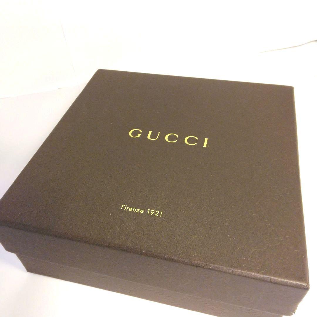 GUCCI　シマインターロッキング レザー 　GGロゴバックル ベルト ホワイト