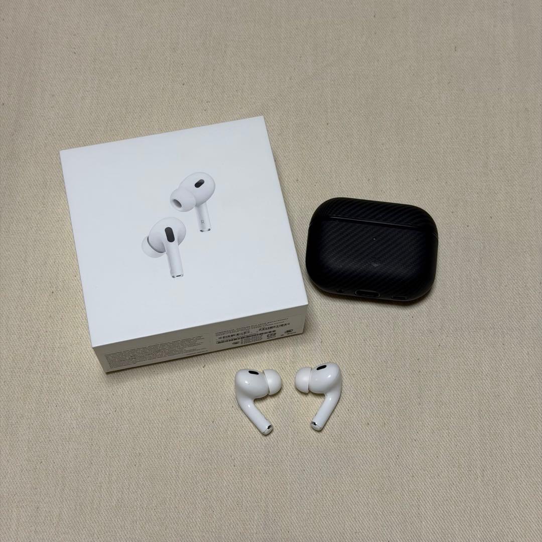 AirPods pro 本体 PITAKA アラミドケース　付き