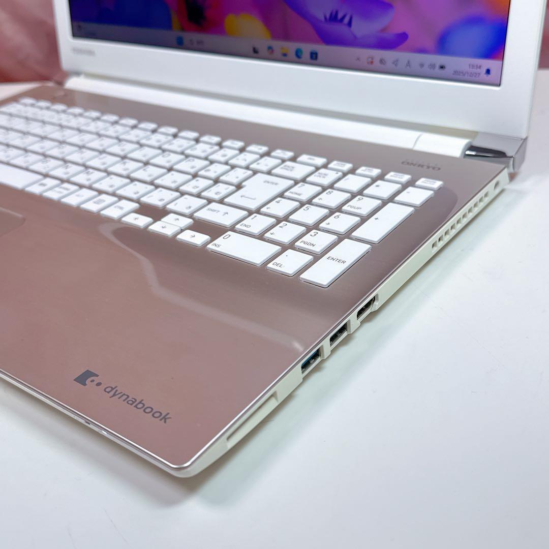 美品✨ 新品爆速SSD✨windows11✨ノートパソコン オフィス 薄型カメラ