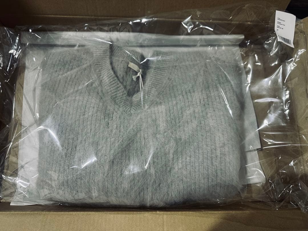 未使用品 LIDNM Fox Cashmere V Knit Size S