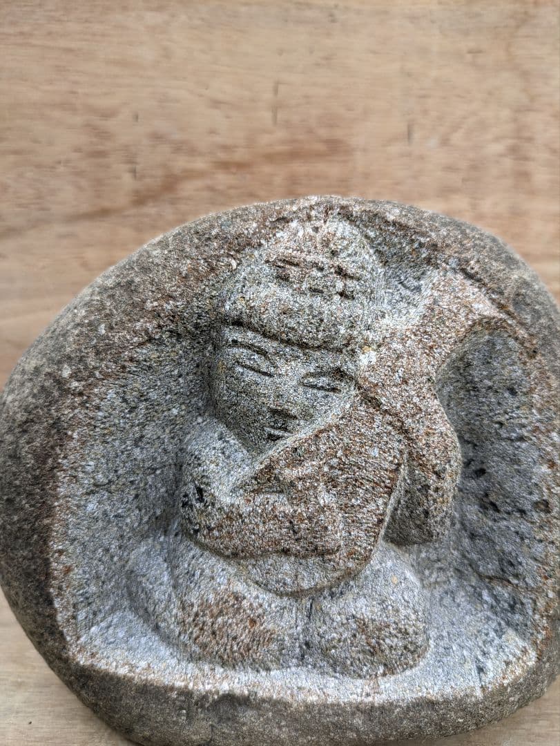 弁才天、石仏、自然石、川原の石