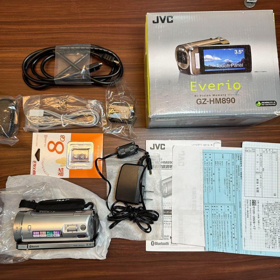 ほぼ未使用 Victor JVC GZ-HM890-S ビデオカメラ 0121