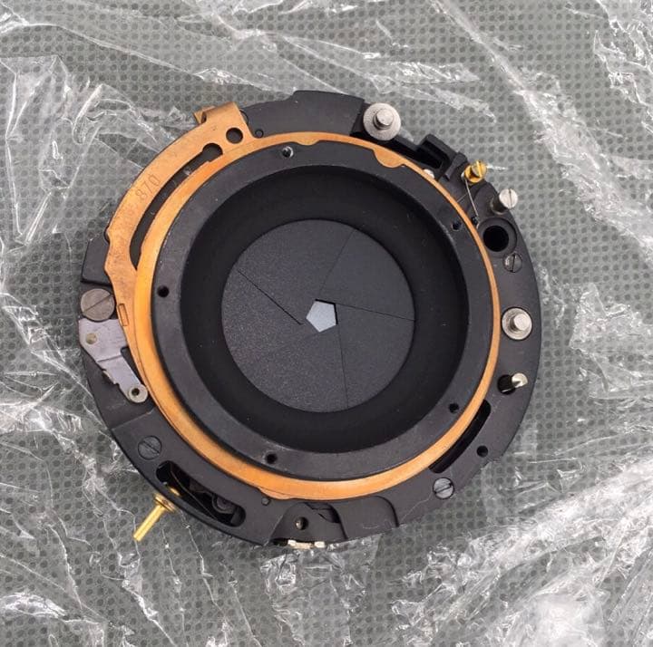 純正 Hasselblad SWC/SWCM(Cレンズ)用シャッター