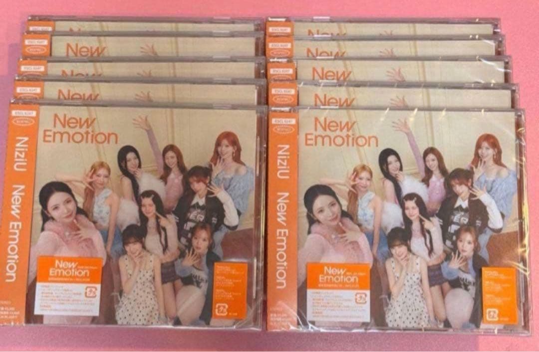 【匿名配送】NiziU 新品未開封 New Emotion通常盤10枚