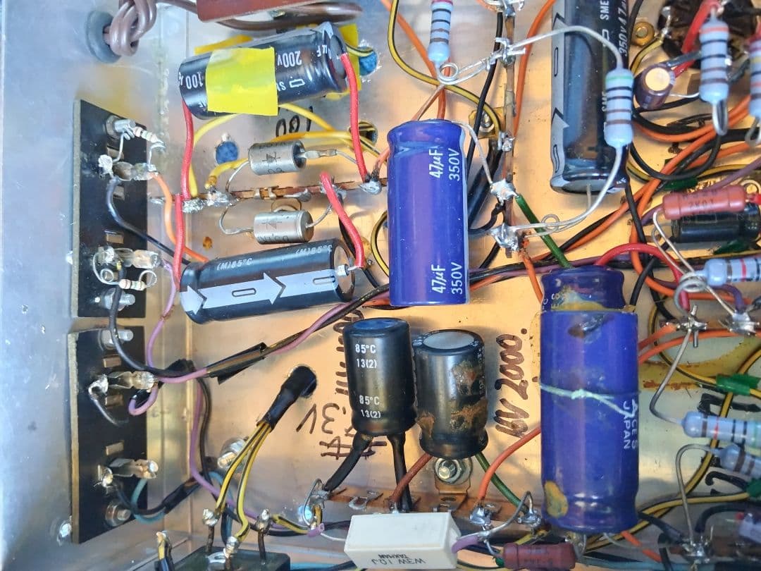 自作 マイク付き NF ステレオプリアンプ動作品の出品です。