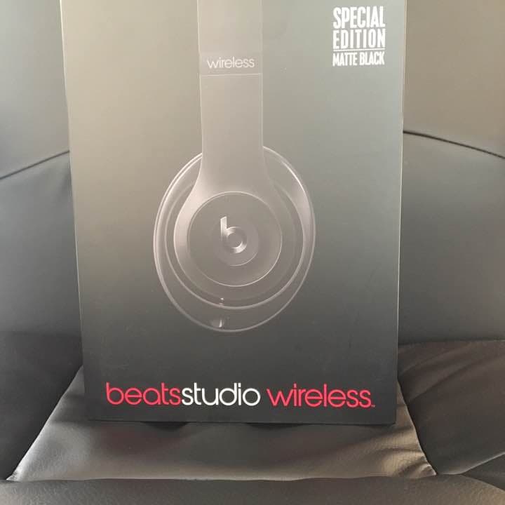 ビーツヘッドホン