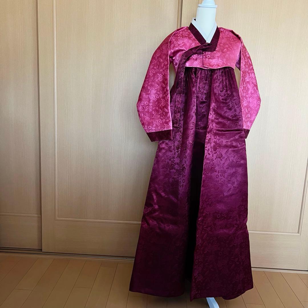 り*ん様 室内着用のみ ほぼ新品 チマ チョゴリ シルク 絹 ピンク系 バッグ付