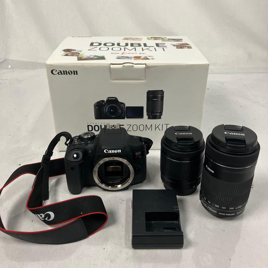 ▽ Canon EOS kiss X8i ダブルズームキット