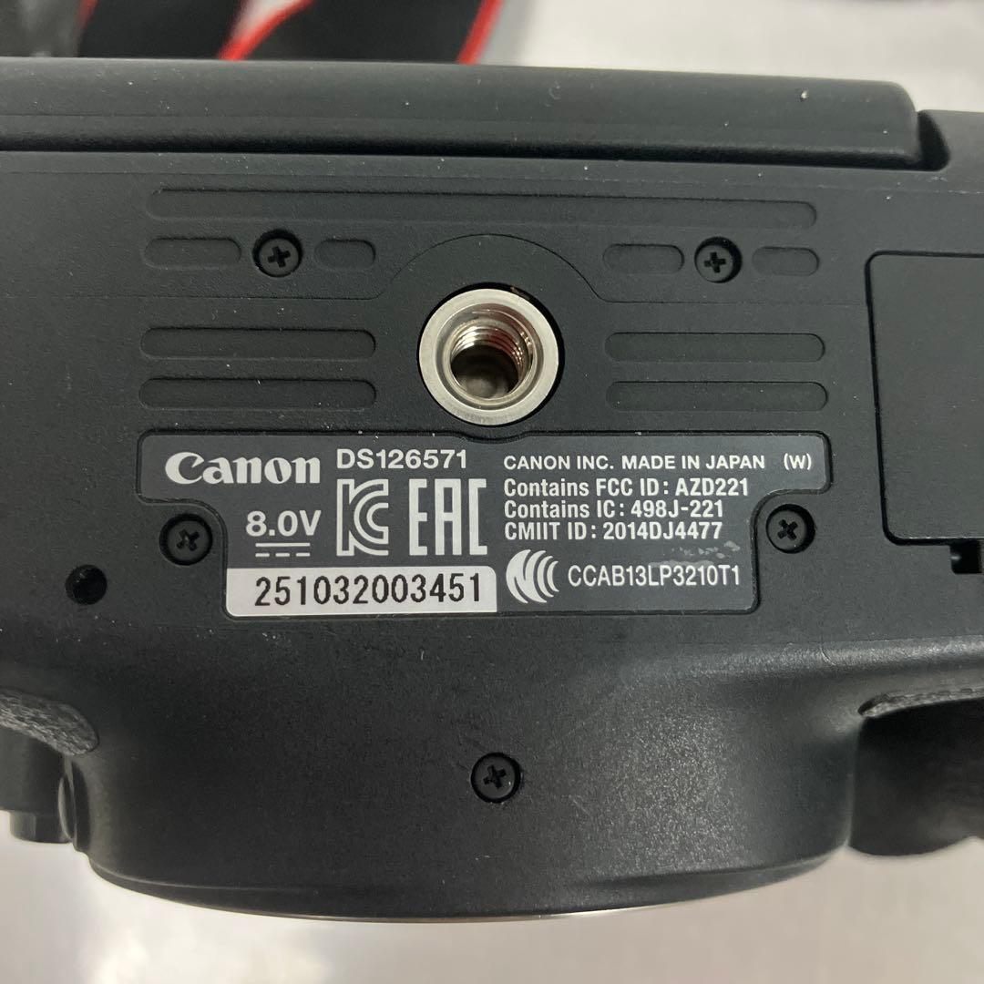 ▽ Canon EOS kiss X8i ダブルズームキット