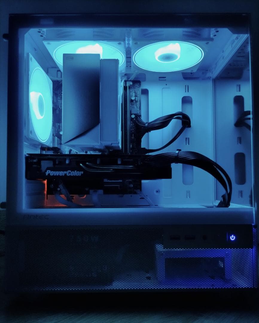 ゲーミングPC/Core i7 9700/RX5700XT/メモリ16GB