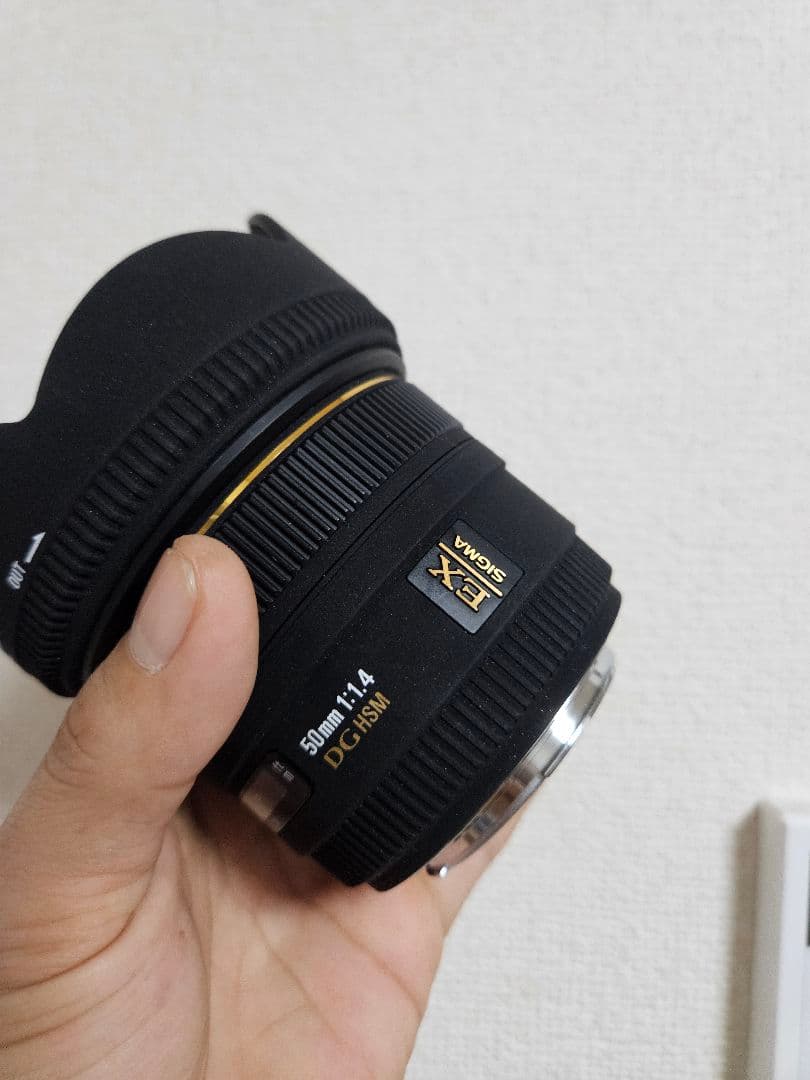 SIGMA 50mm F1.4 DG HSM ex レンズ　efマウント