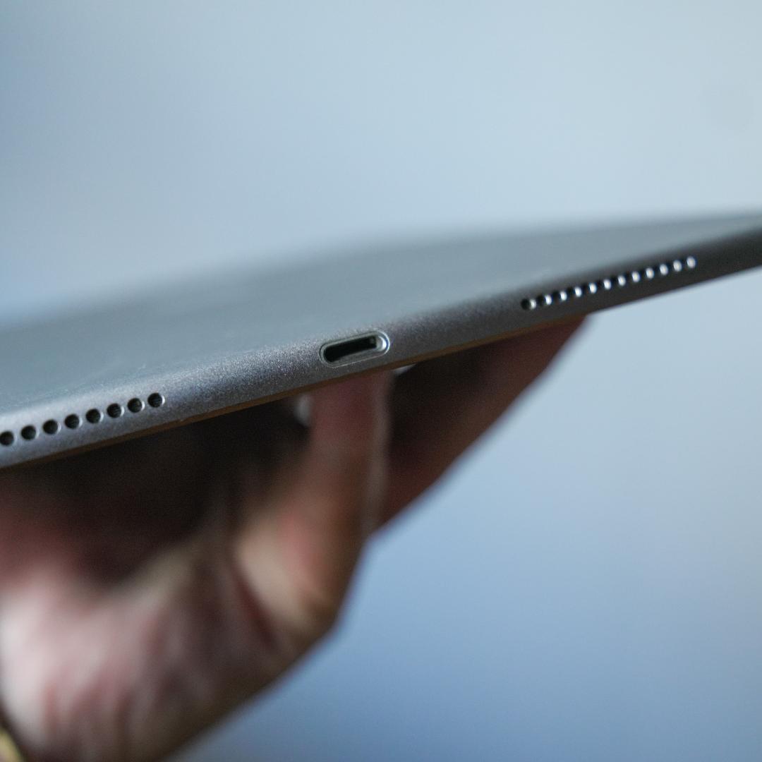 iPad Pro 第1世代　9.7インチ　128GB