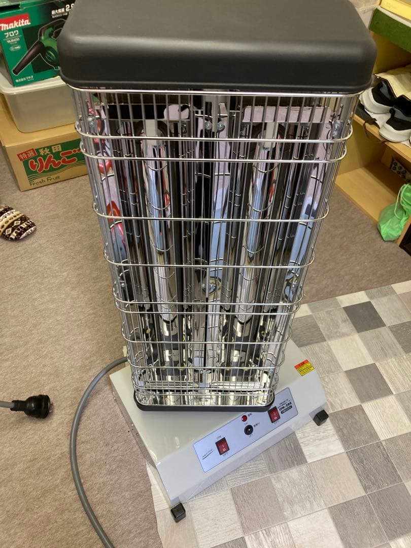 ナカトミ　自動首振り型遠赤外線電気ヒーターIFH-20S