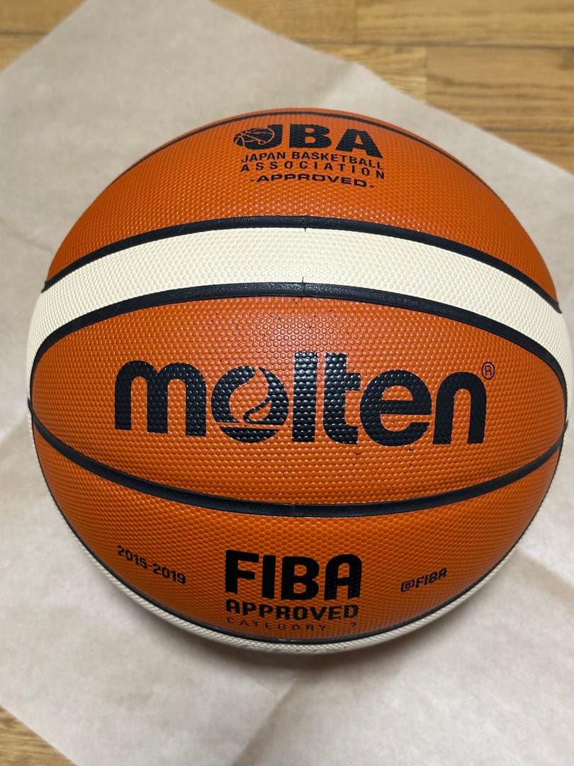 やなぎ【新品未使用】molten GL7X バスケットボール FIBA承認